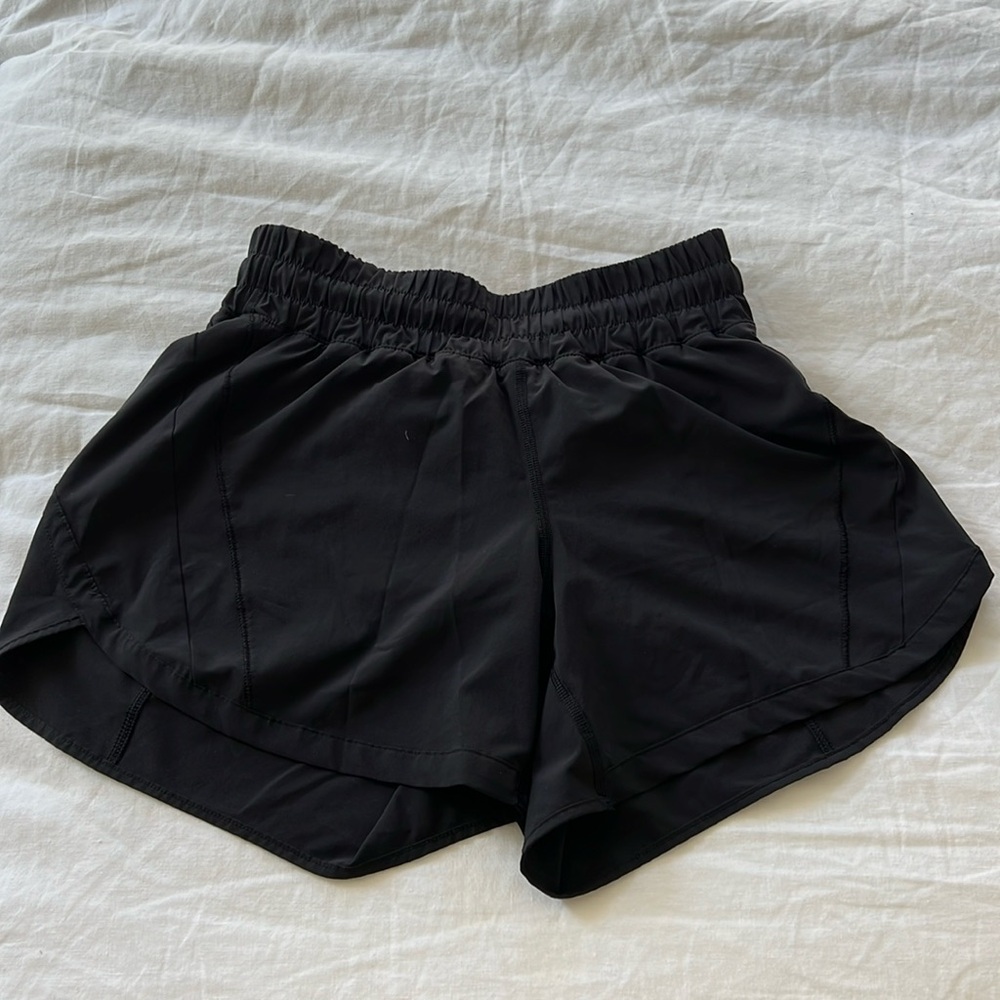 Lululemon Hotty Hot High Rise Running Shorts 4”